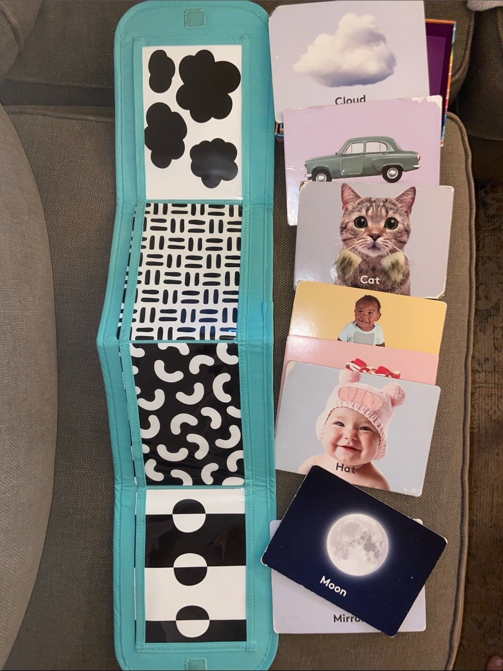 Loveevery Tummy Time toys